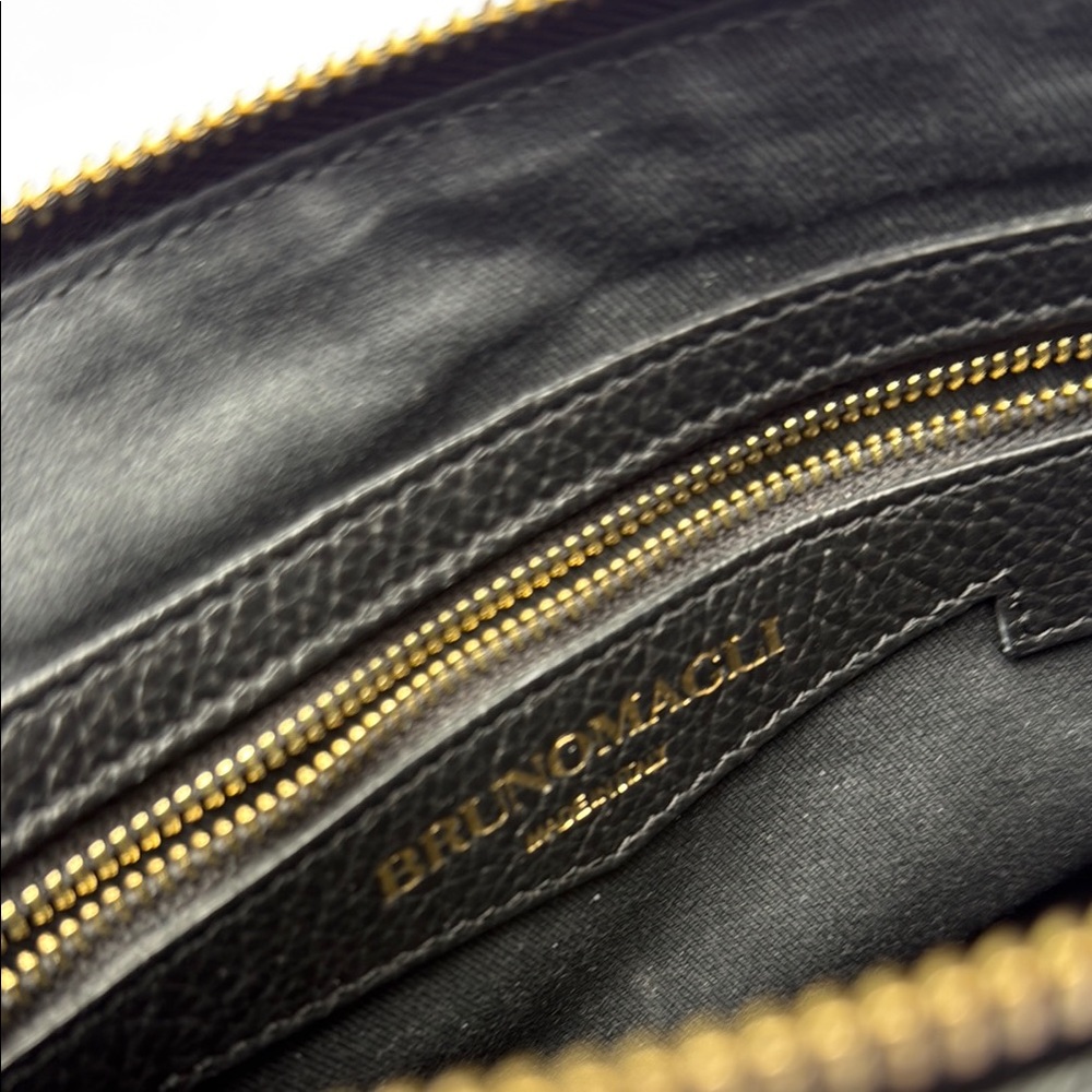 Bruno Magli Black Crossbody Bag with Minimalist Design - Picture 4 of 4